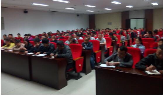 我公司舉辦“營改增”業(yè)務(wù)知識培訓(xùn)會(圖4) 我公司舉辦“營改增”業(yè)務(wù)知識培訓(xùn)會(圖4)