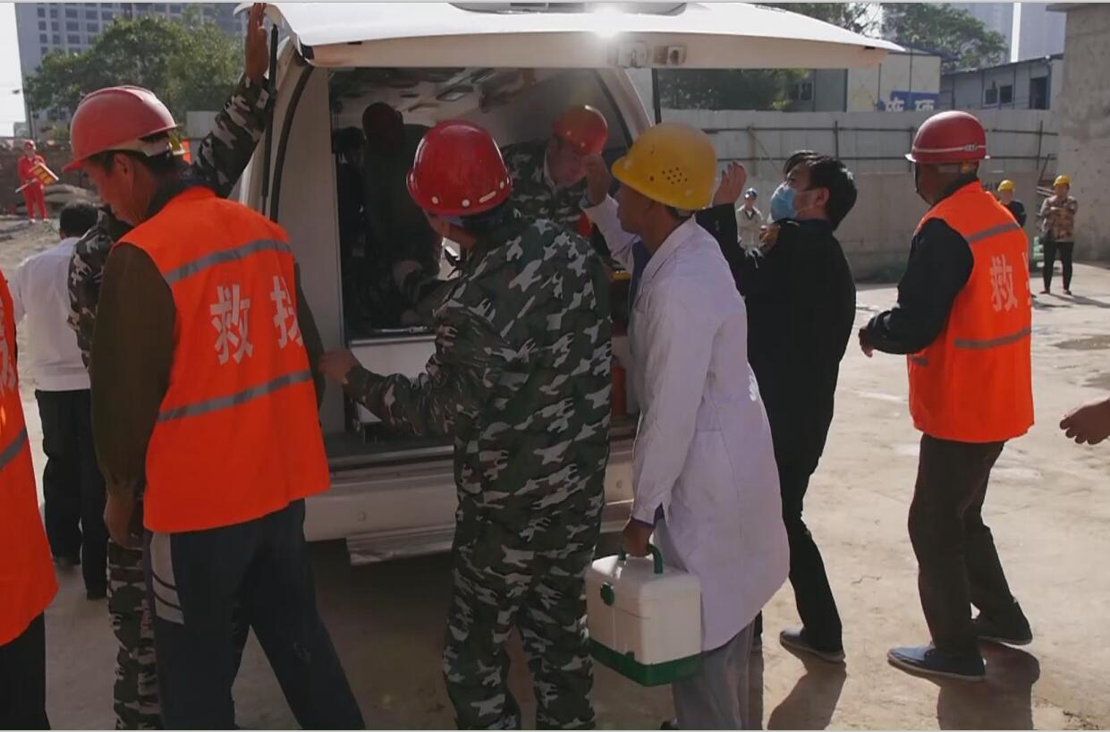 我公司組織高空墜落應急救援演練(圖5)